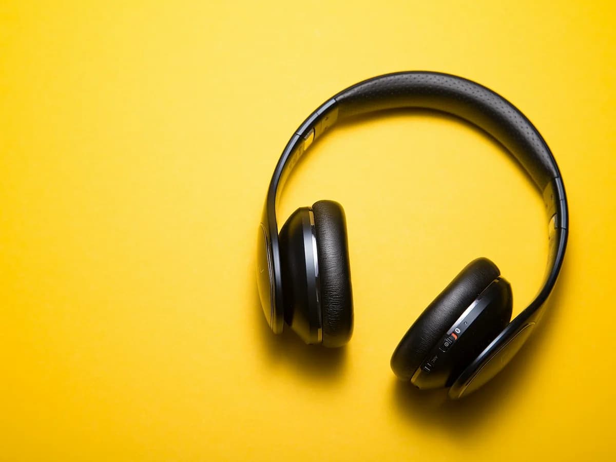 Cuffie per l'ascolto di contenuti audio